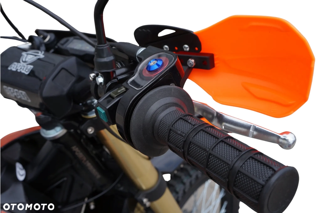 CROSSER APAQ 300 PRO MAX